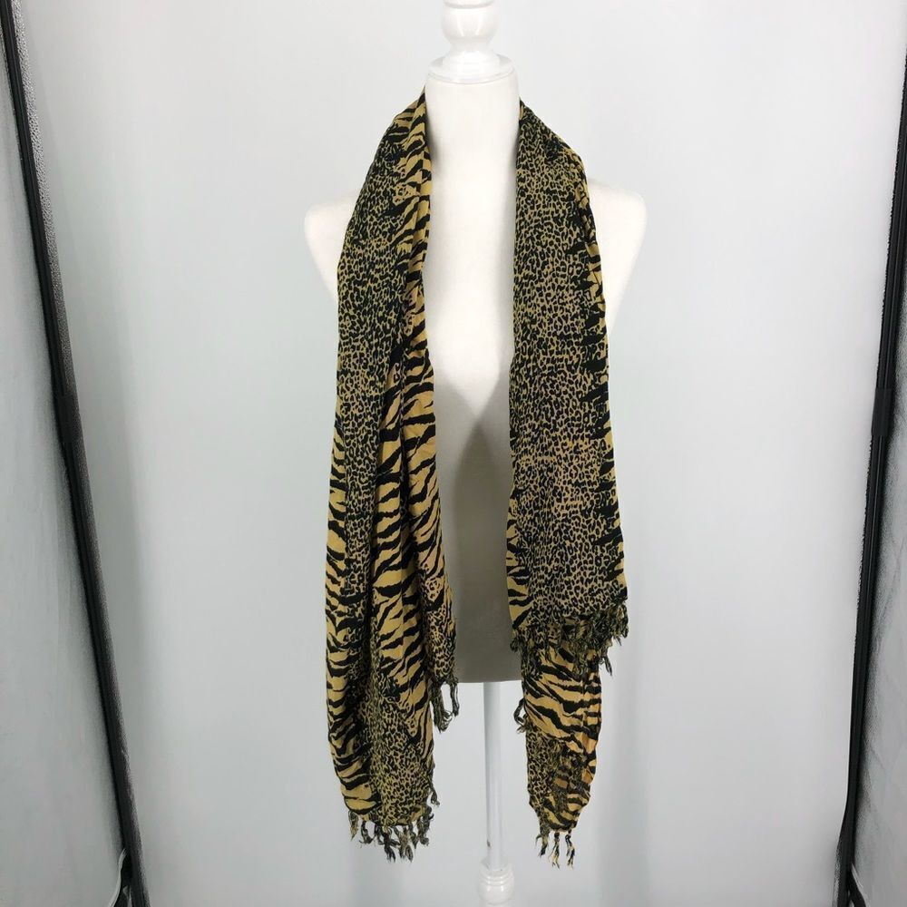 Handmade Animal Print Fringe Scarf - Picture 3 of 5